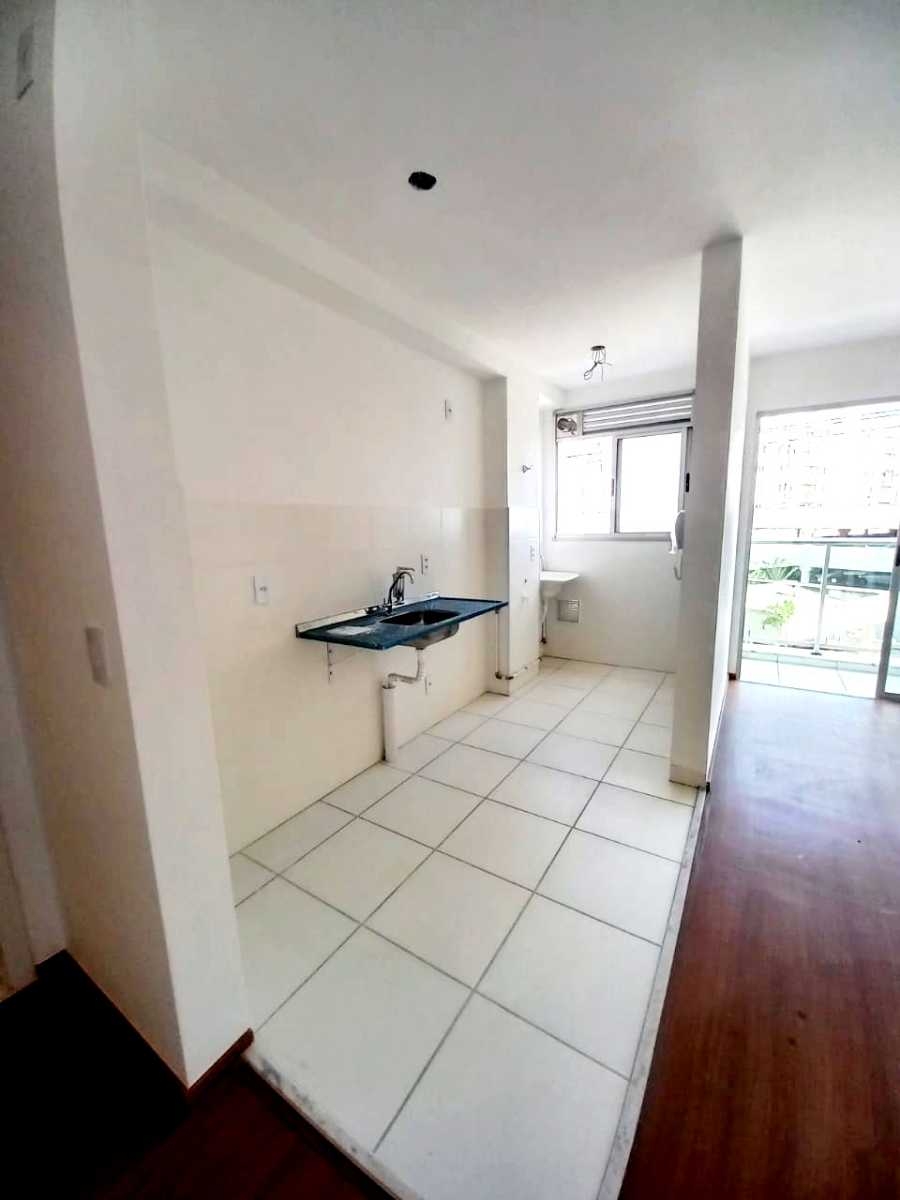 Apartamento à venda com 2 quartos, 48m² - Foto 12