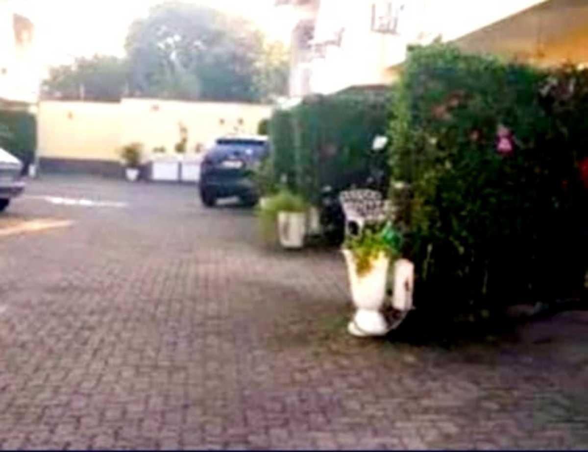 Casa à venda com 3 quartos, 100m² - Foto 18