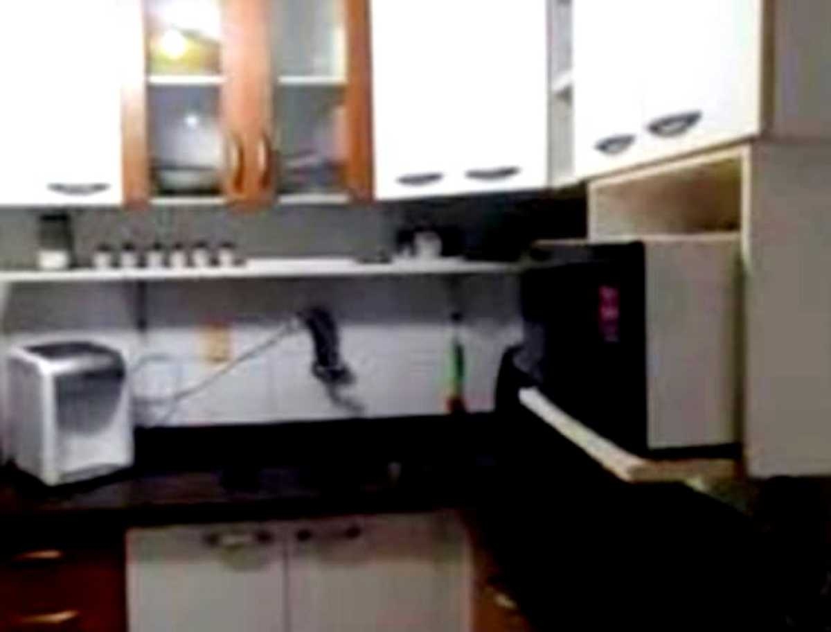 Casa à venda com 3 quartos, 100m² - Foto 23