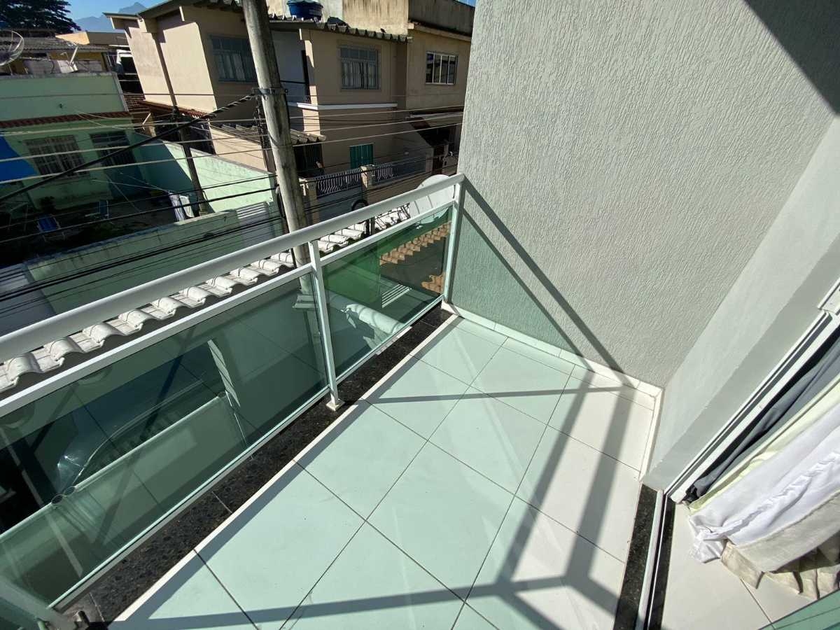 Casa à venda com 2 quartos, 72m² - Foto 31