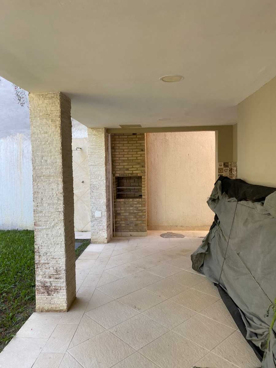 Casa à venda com 6 quartos, 450m² - Foto 7