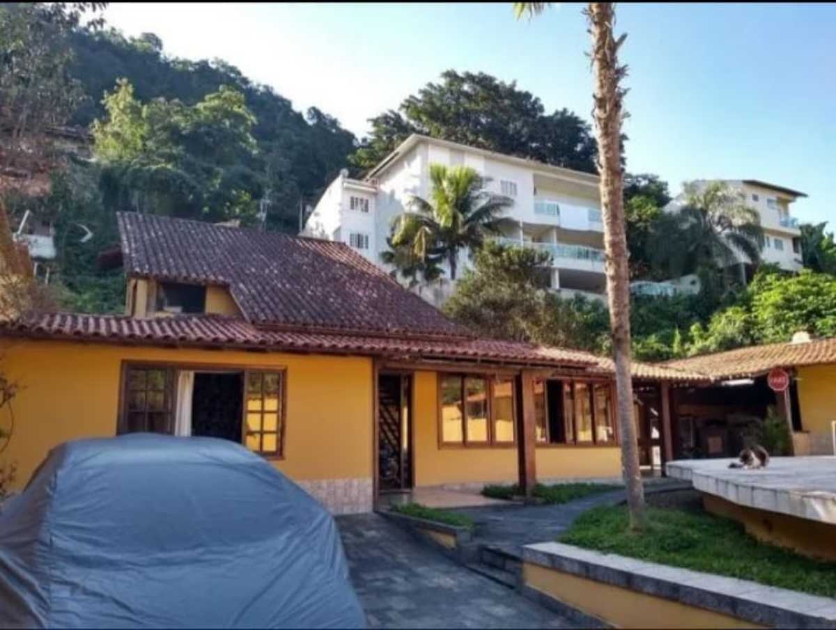 Casa, 4 quartos, 320 m² - Foto 1