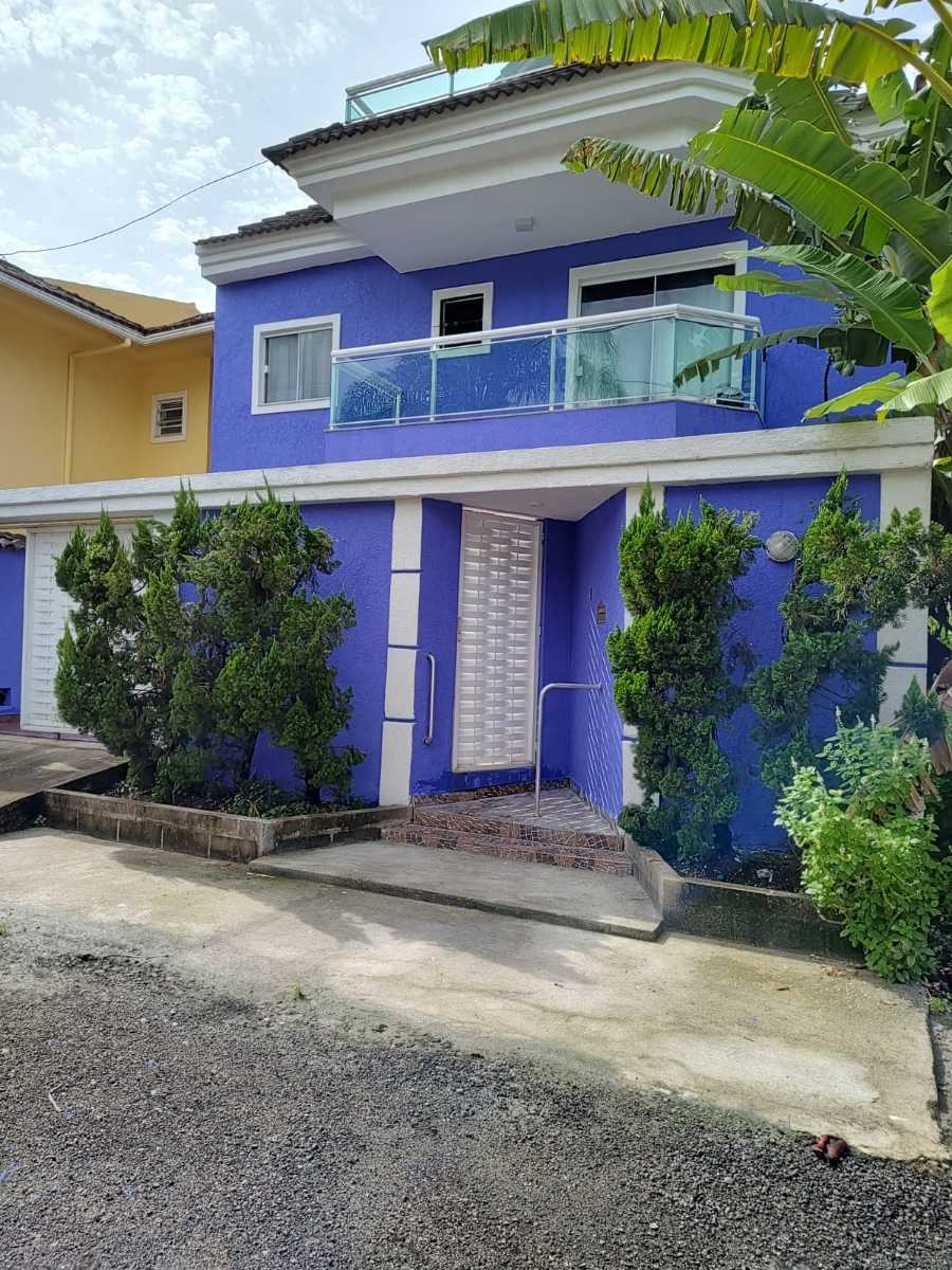 Casa à venda com 5 quartos, 270m² - Foto 2