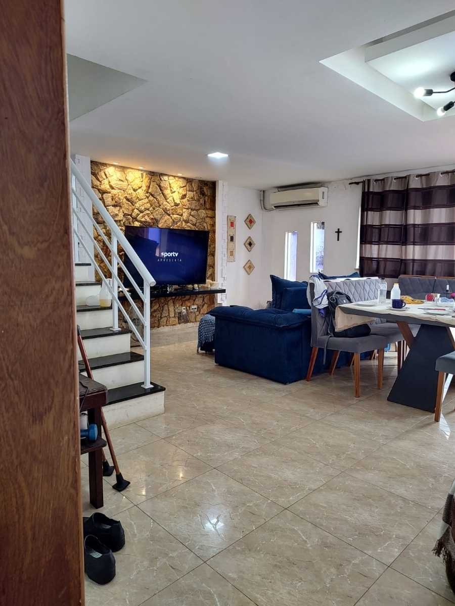 Casa à venda com 5 quartos, 270m² - Foto 22