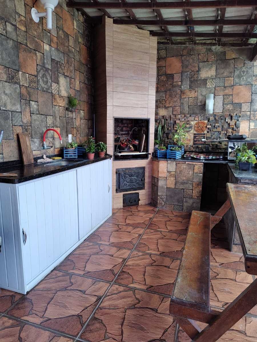 Casa à venda com 5 quartos, 270m² - Foto 27