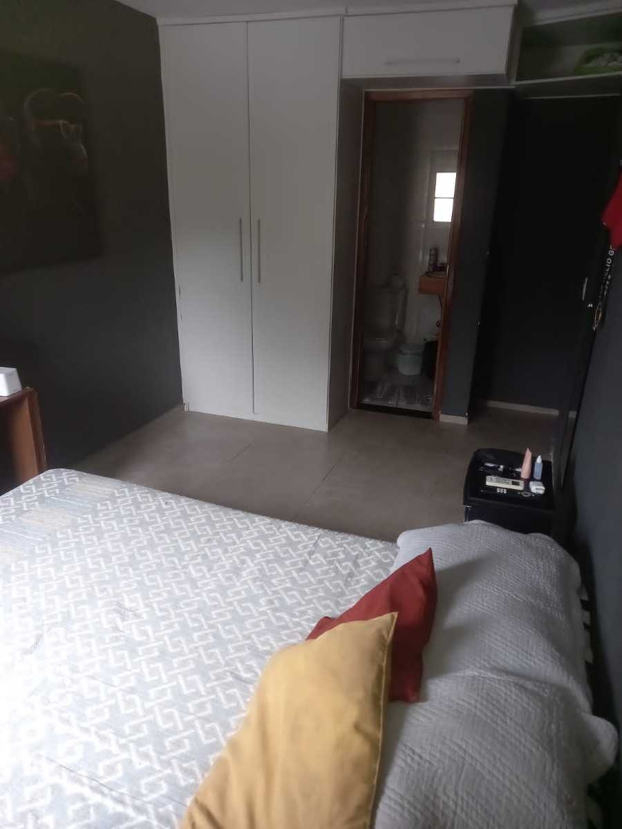 Casa à venda com 5 quartos, 270m² - Foto 30