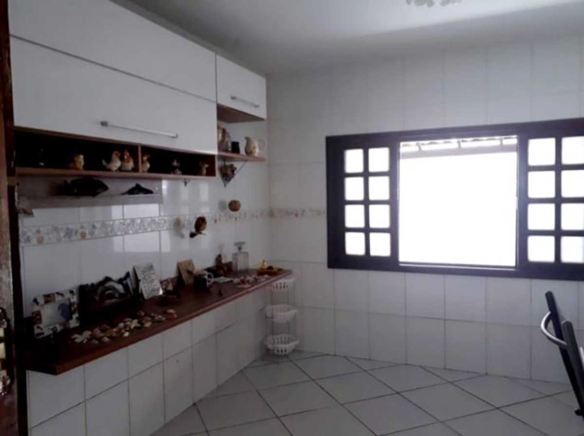 Casa à venda com 3 quartos, 360m² - Foto 12