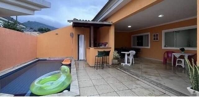 Casa à venda com 3 quartos, 200m² - Foto 5