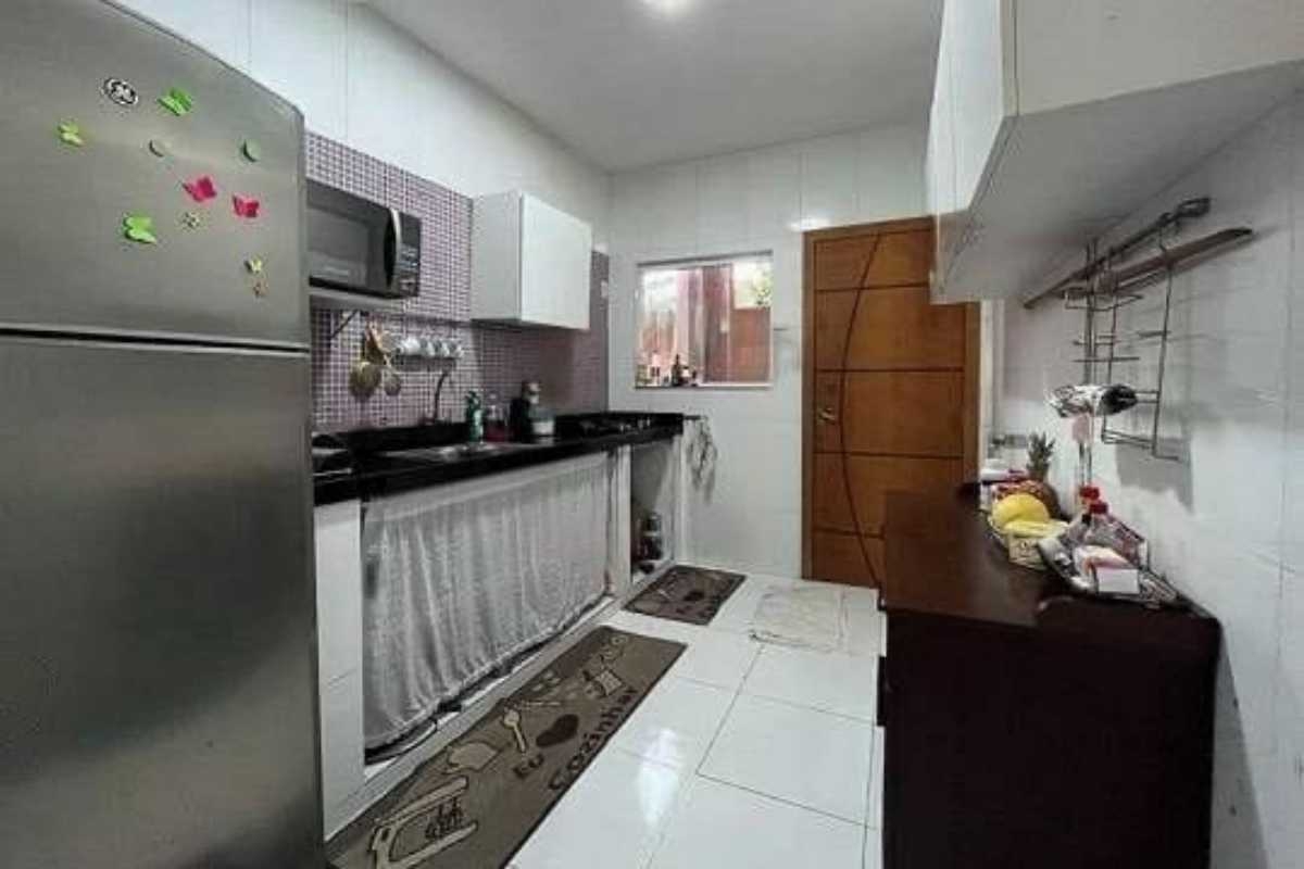 Casa à venda com 3 quartos, 200m² - Foto 24