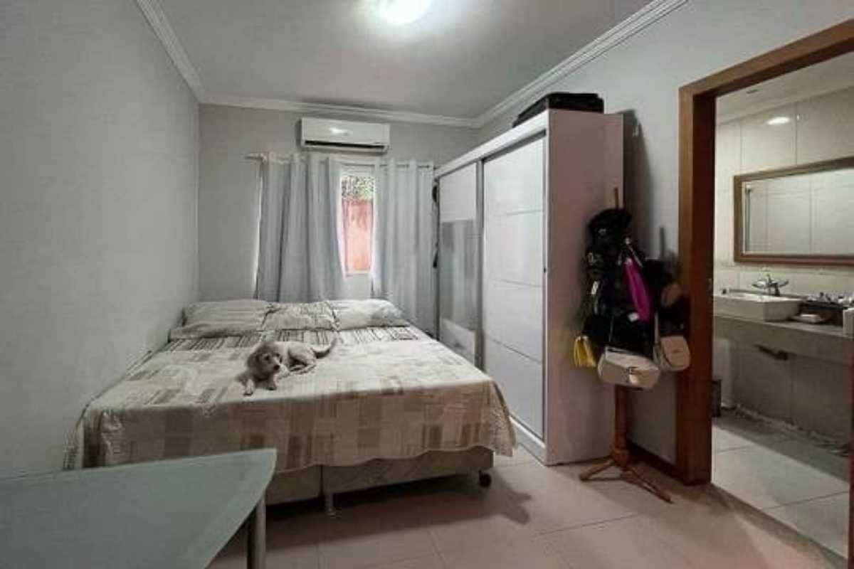 Casa à venda com 3 quartos, 200m² - Foto 29