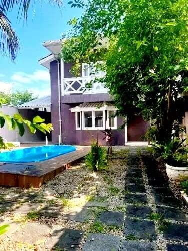 Casa, 3 quartos, 240 m² - Foto 1