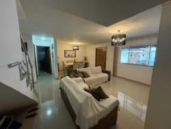 #Real1381 - Casa Triplex para Venda em Rio de Janeiro - RJ