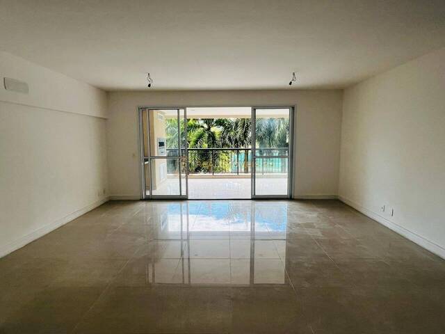 Apartamento para Venda em Rio de Janeiro - 4