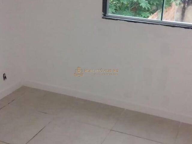 #Real70 - Casa para Venda em Rio de Janeiro - RJ