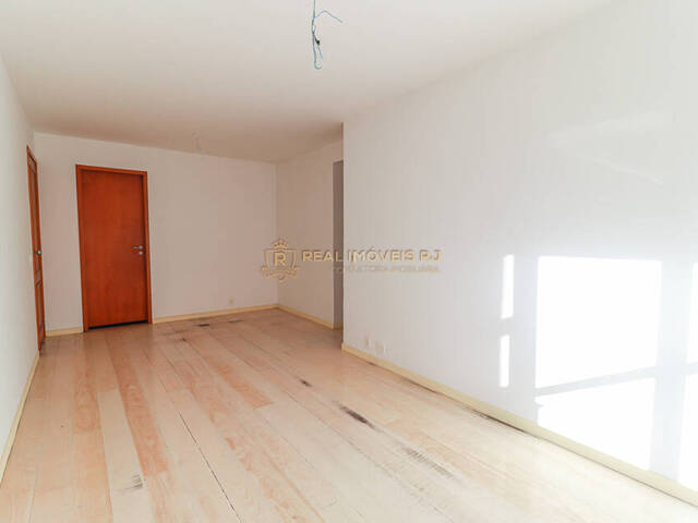 #Real160 - Apartamento para Venda em Rio de Janeiro - RJ