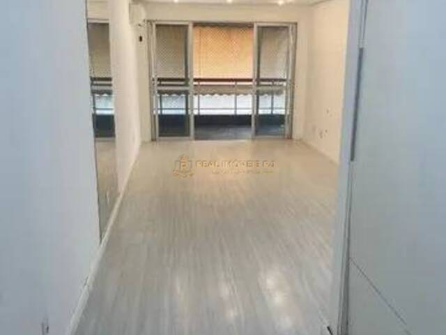 #Real241 - Apartamento para Venda em Rio de Janeiro - RJ