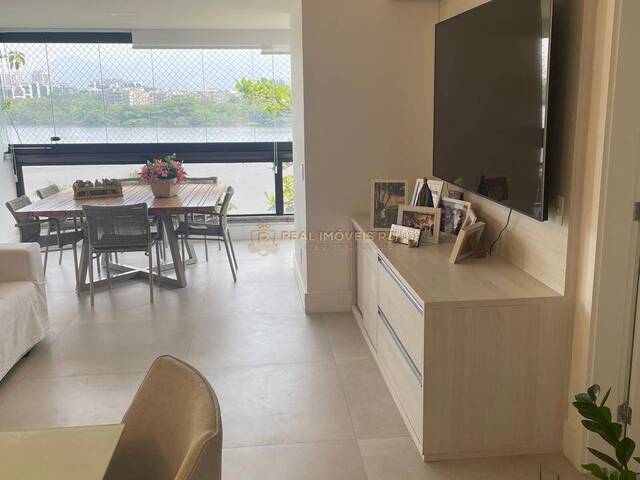 Apartamento para Venda em Rio de Janeiro - 2