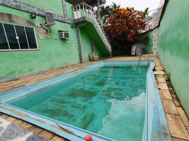 #Real872 - Casa Duplex para Venda em Rio de Janeiro - RJ