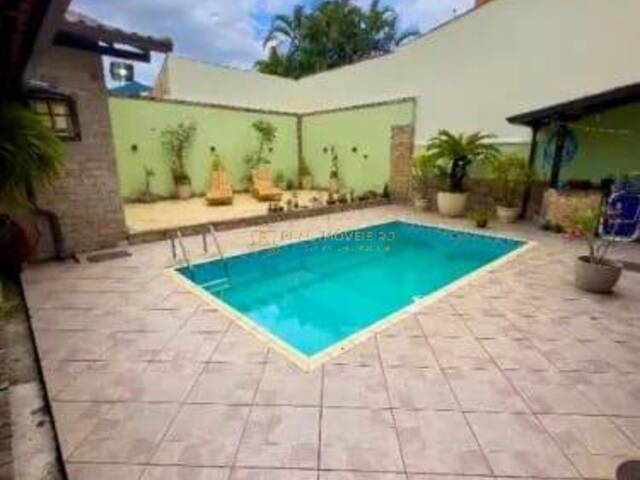 #Real1277 - Casa Duplex para Venda em Rio de Janeiro - RJ