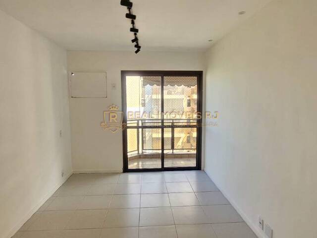 #Real1422 - Apartamento para Venda em Rio de Janeiro - RJ