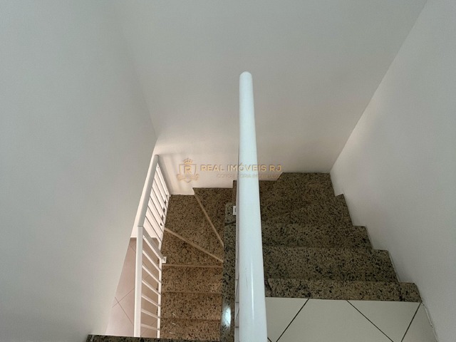 #Real1518 - Casa Duplex para Venda em Rio de Janeiro - RJ