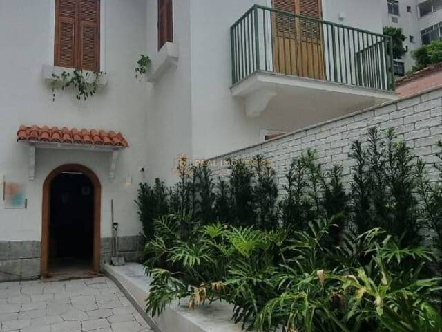 #Real1527 - Casa para Venda em Rio de Janeiro - RJ