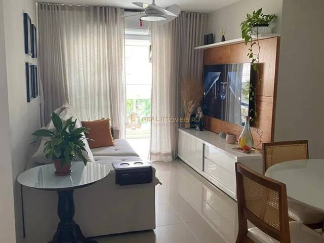 #Real1595 - Apartamento para Venda em Rio de Janeiro - RJ