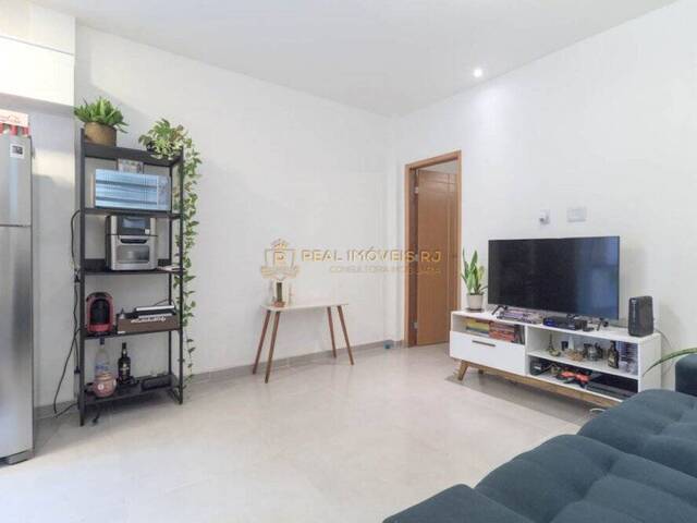 #Real1640 - Casa para Venda em Rio de Janeiro - RJ