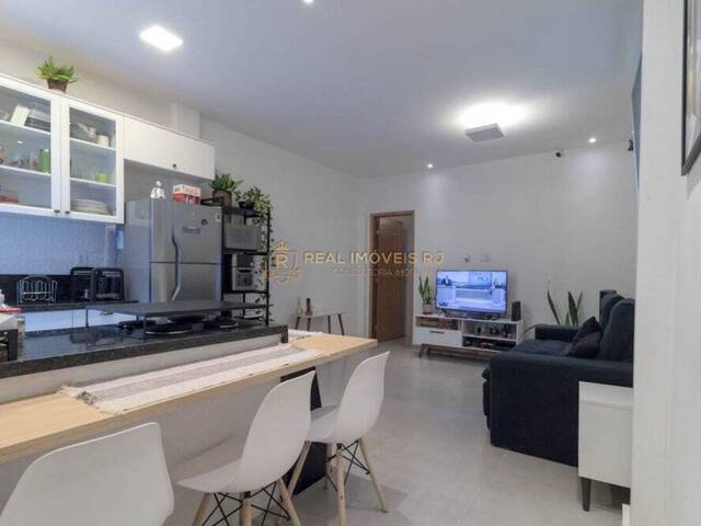 #Real1640 - Casa para Venda em Rio de Janeiro - RJ