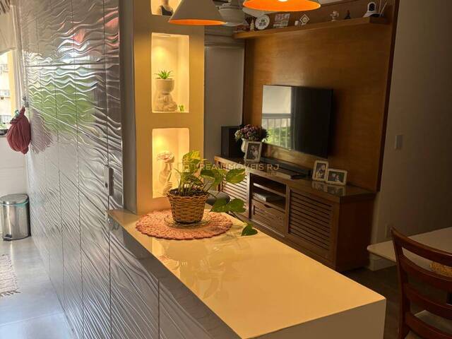 #Real1645 - Apartamento para Venda em Rio de Janeiro - RJ