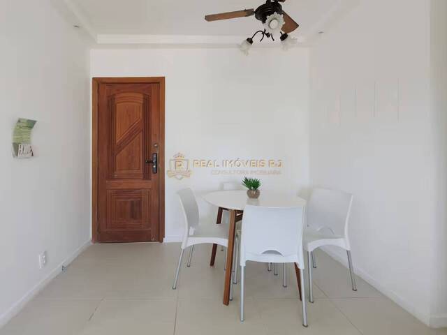 #Real1647 - Apartamento para Locação em Rio de Janeiro - RJ