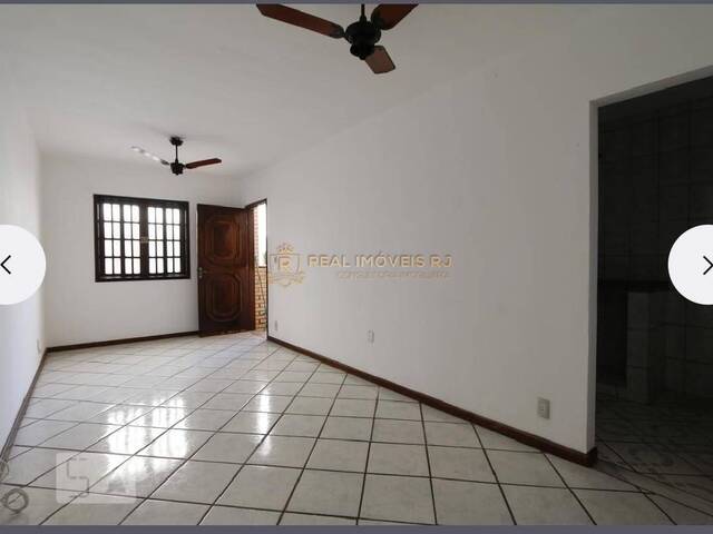 #Real1671 - Casa para Venda em Rio de Janeiro - RJ