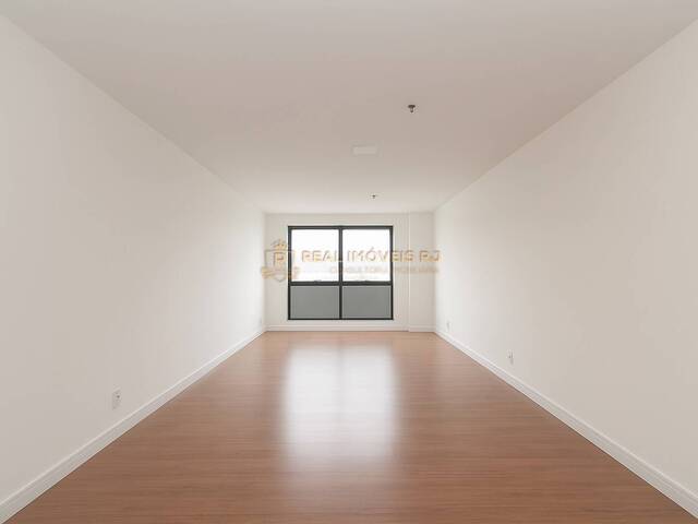 #Real1677 - Sala para Venda em Rio de Janeiro - RJ