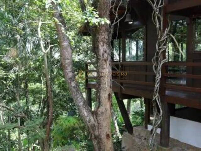 #Real1694 - Casa Duplex para Venda em Rio de Janeiro - RJ