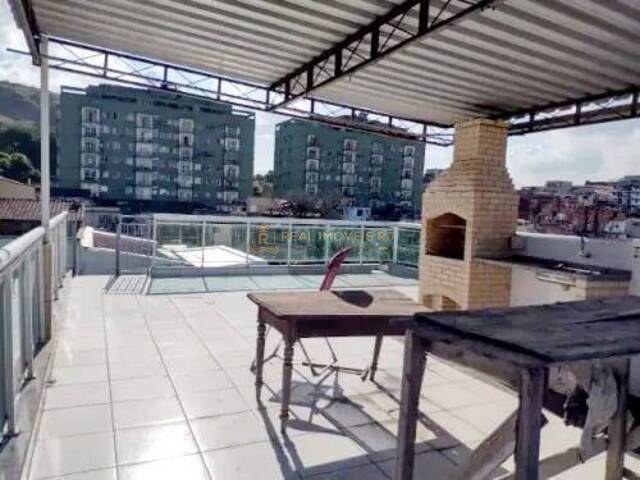 #Real1709 - Casa para Venda em Rio de Janeiro - RJ