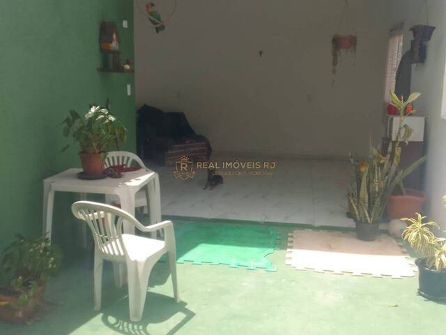 #Real1736 - Casa Duplex para Venda em Rio de Janeiro - RJ