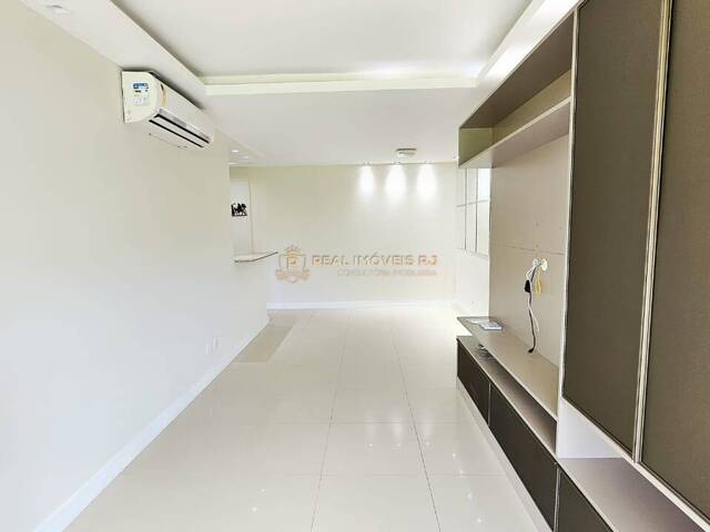 #Real1758 - Apartamento para Venda em Rio de Janeiro - RJ