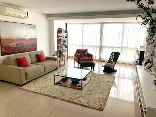 Locação em Barra da Tijuca - Rio de Janeiro