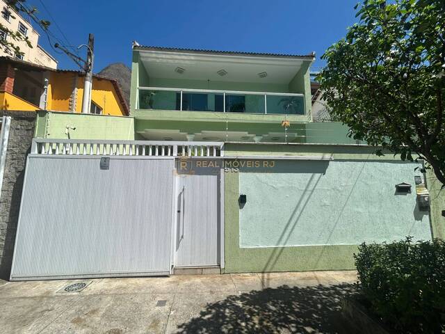 #Real1989 - Casa Duplex para Venda em Rio de Janeiro - RJ