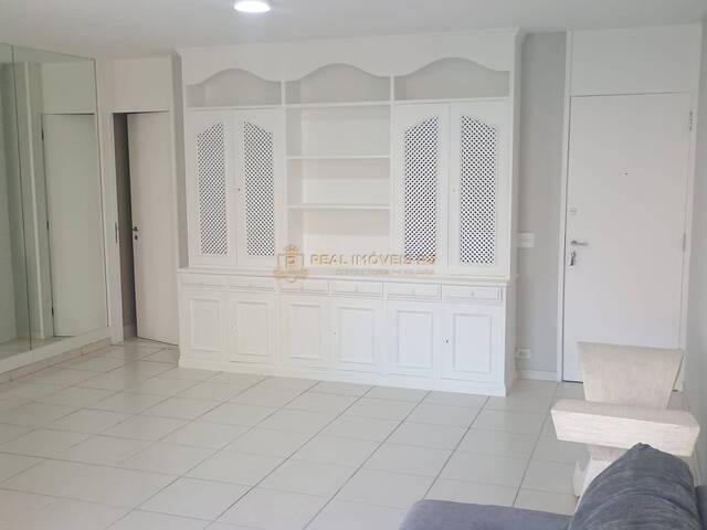 #Real1990 - Apartamento para Locação em Rio de Janeiro - RJ