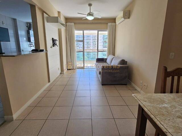 #R1932 - Apartamento para Locação em Rio de Janeiro - RJ