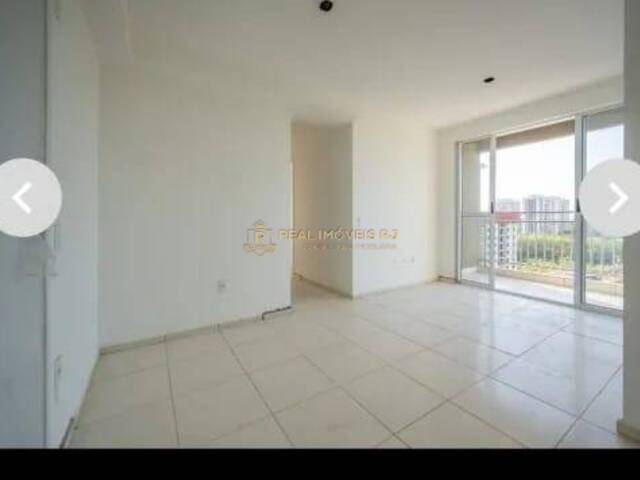 #Real2053 - Apartamento para Venda em Rio de Janeiro - RJ
