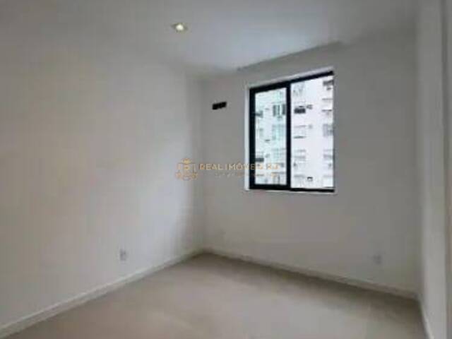#Real2058 - Apartamento para Venda em Rio de Janeiro - RJ
