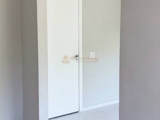 #Real2080 - Apartamento para Venda em Rio de Janeiro - RJ
