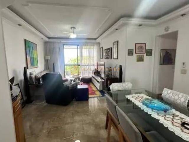 #Real2082 - Apartamento para Venda em Rio de Janeiro - RJ
