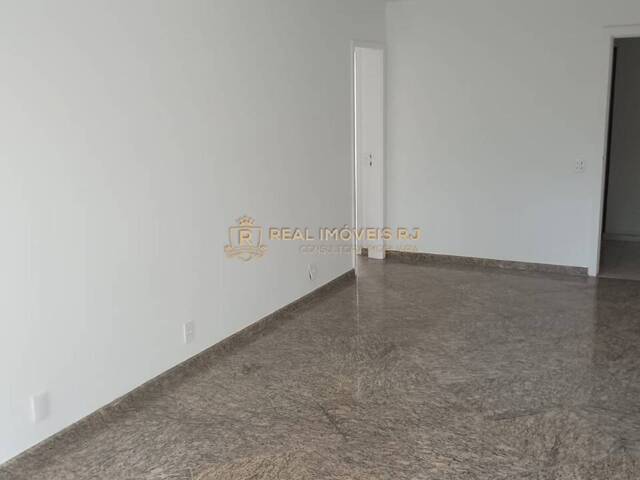 #Real2097 - Apartamento para Venda em Rio de Janeiro - RJ
