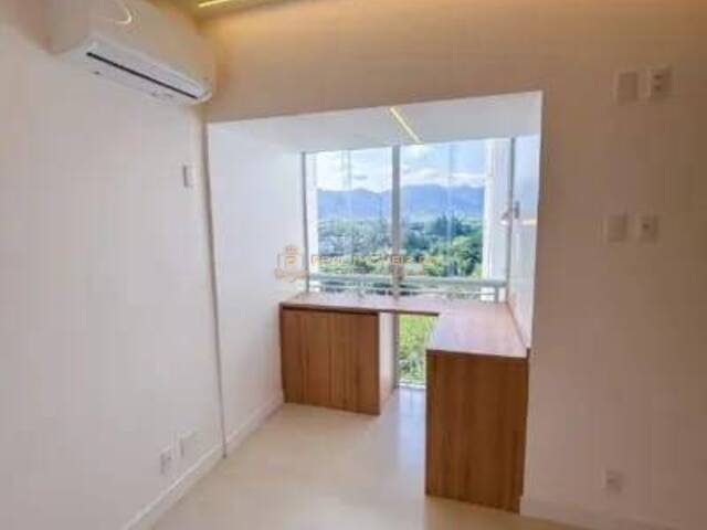 #Real2135 - Apartamento para Venda em Rio de Janeiro - RJ