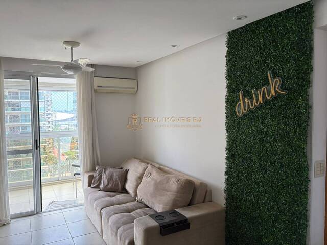 #Real2142 - Apartamento para Locação em Rio de Janeiro - RJ