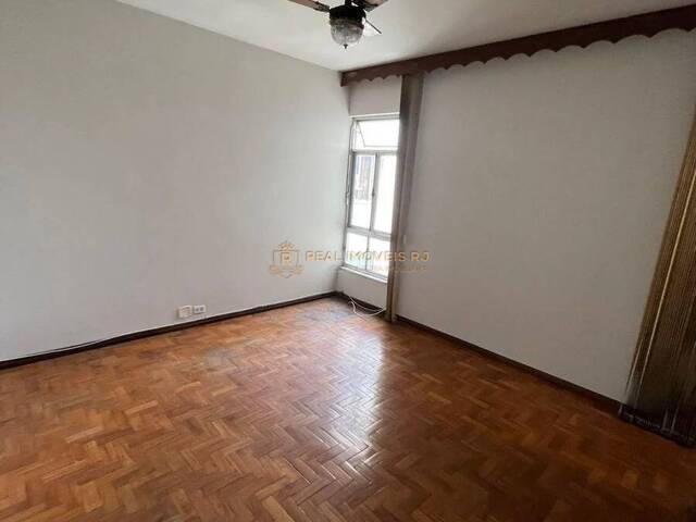 #Real2178 - Apartamento para Venda em Rio de Janeiro - RJ