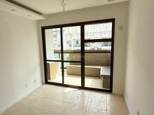 #Real2208 - Apartamento para Venda em Rio de Janeiro - RJ